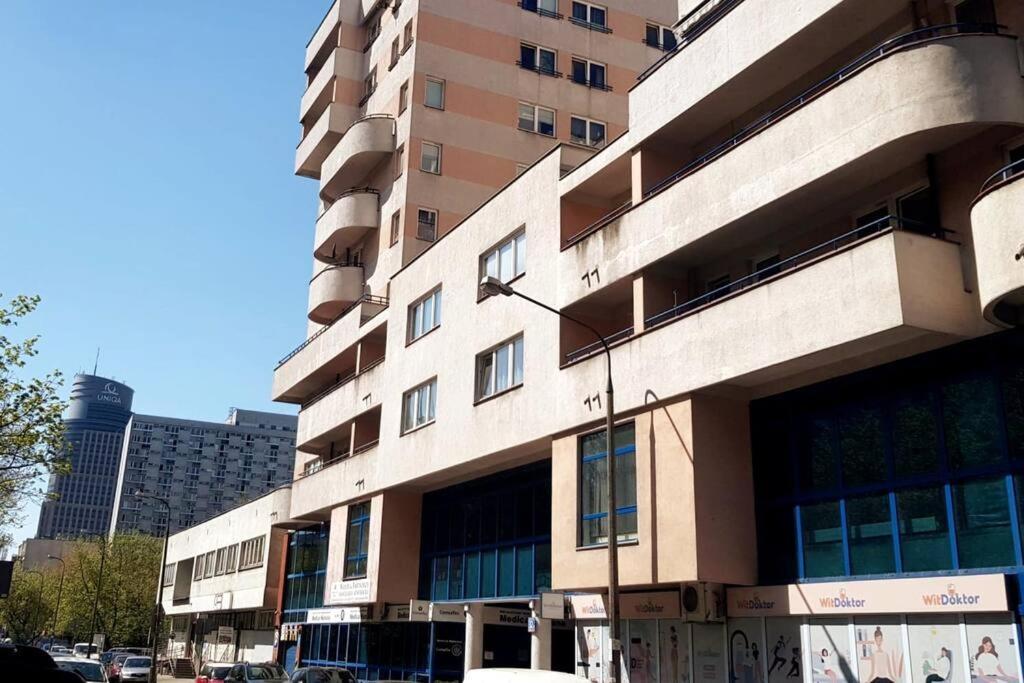 Rondo Onz Metro, Krochmalna 32A Street Варшава Экстерьер фото